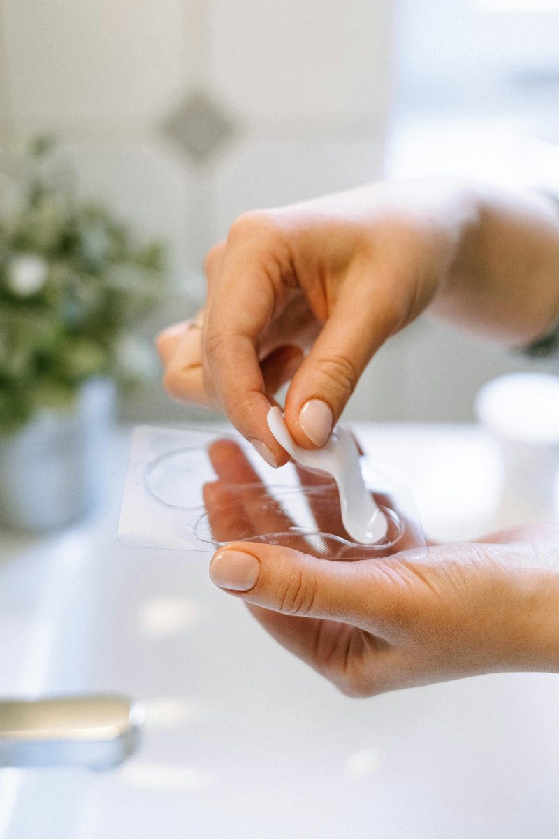 What Are Eye Patches and How Do They Work?